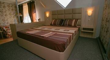 Фото номера Номер-студио с видом на море Гостевой дом Alex Home  г. Небуг 7