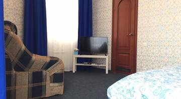 Фото номера Семейный номер Делюкс Гостиница Provence Guest House г. Небуг 5